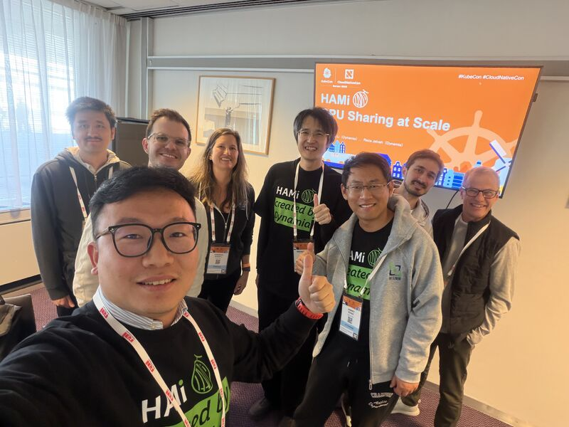 与 CNCF TOC、Red Hat、vLLM 社区分享交 流 GPU Sharing